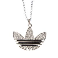 گردنبند مدل Kharos (سفید)