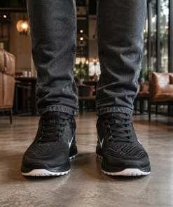 کفش ورزشی مردانه Nike مدل Tigo زیره سفید-مشکی