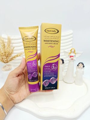 کرم سفید کننده و ضد لک صورت مکس لیدی کد 0560