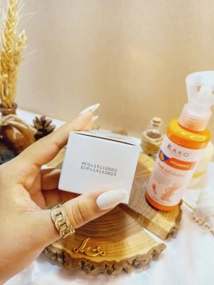 اسپری رفع ترک و خشکی پا و بدن قوی ویتامین سی VITAMIN C راکو RAKO کد RK922 اصلی