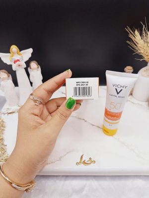 کرم ضد آفتاب رنگی جوانساز و ضد لک ویشی کاپیتال سولیل ویشی VICHY SPF50 کد 1826