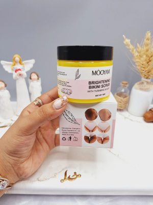 اسکراب روشن کننده بیکینی و زیربغل زردچوبه روشن کننده نواحی مختلف بدن کد 8997