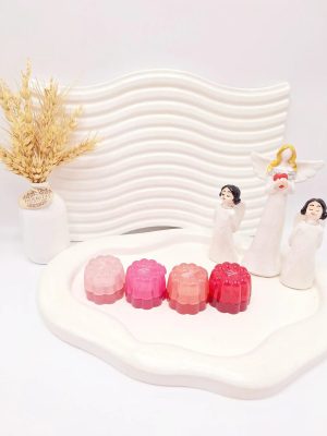 رژ لب کاسه ای نرم طرح ژله ای ROMANTIC RAIN کد 2720
