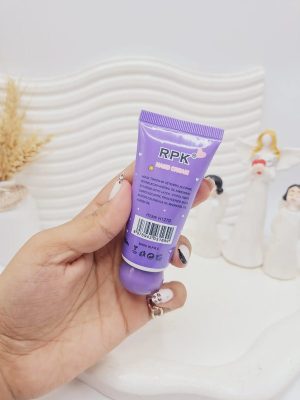 کرم دست کرومی بنفش برند RPK کد 1699