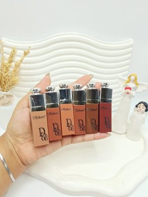 پک 6 تایی رژ جامد طرح دیور با عطر و طعم به کوکی خوشمزه وانیلی کد 3797