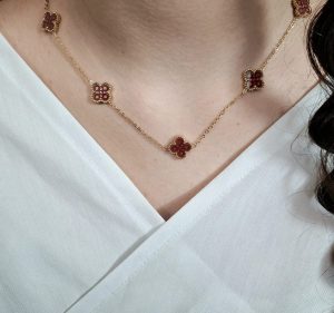 گردنبند ونکلیف رنگ قهوه ای