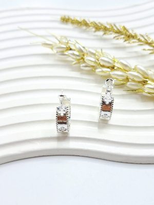 گوشواره ونکلیف مدل گرد رنگ نقره ای