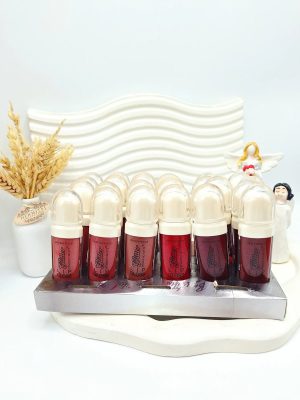 رژمایع تکی شاین دار زیبا برند ROMANTIC MATTE کد 7390