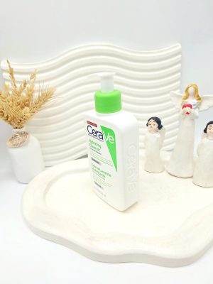 پاک کننده صورت و مرطوب کننده پوست نرمال تا چرب برند CeraVe کد 7180