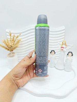 اسپری دئودرانت مردانه داو Dove رایحه Extra با ماندگاری ۷۲ ساعته کد 0502