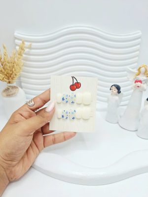 ناخن مصنوعی دست ساز با مواد کاشت مدل مربع گرد گل بهاری ( ب همراه پک اختصادی)