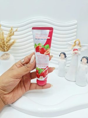 کرم دست توت فرنگی برند Miss Vanessa کد 1843