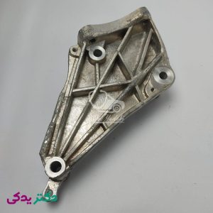 پایه دسته موتور پژو 405 پایین راست (آلومینیومی مثلث بزرگ) شرکتی ایساکو اصل 1810200899