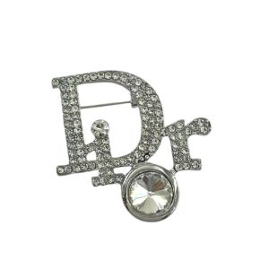 گل سینه زنانه مدل دیور G4200